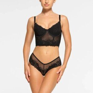 SKIMS Femme Lace Demi Corset